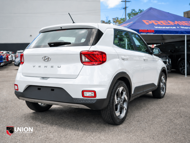 2025 Hyundai Venue SE