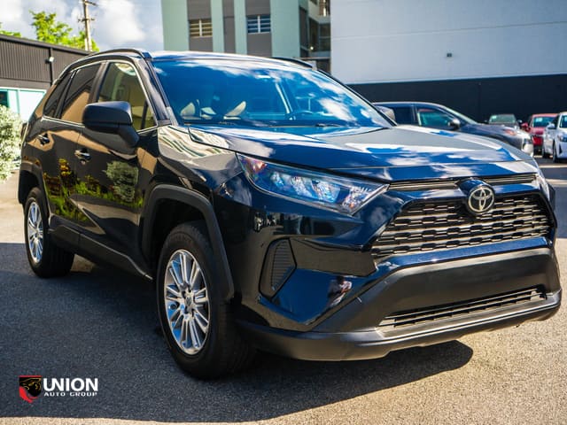 2021 Toyota RAV4 LE