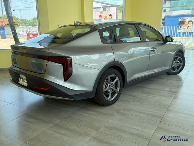2025 Kia K4 LX