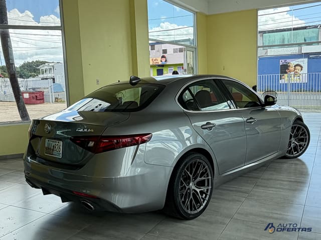 2018 Alfa Romeo Giulia