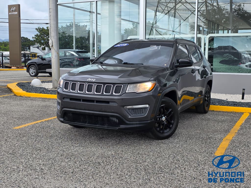 2018 Jeep Compass Sport's photo