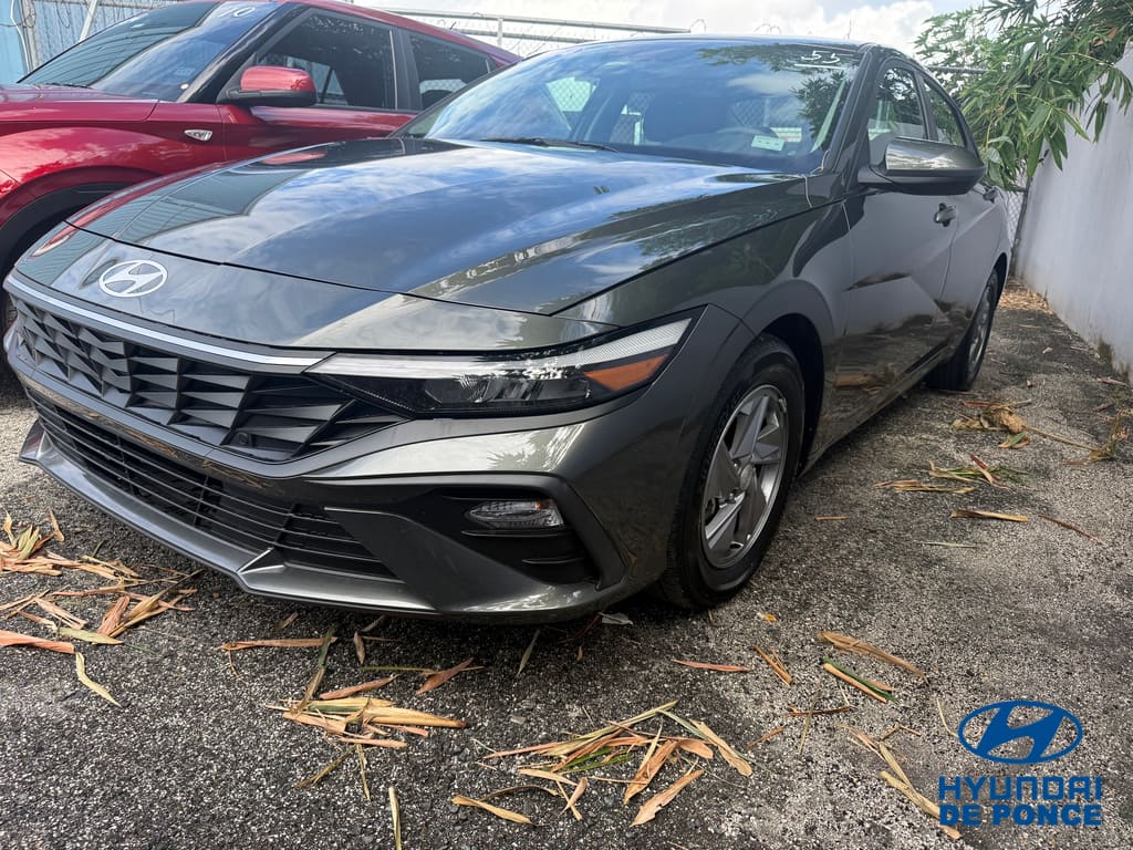 2024 Hyundai Elantra 2.0 SE IVT's photo