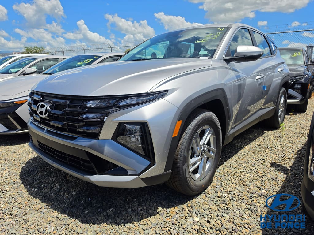 2026 Hyundai Tucson SE FWD's photo