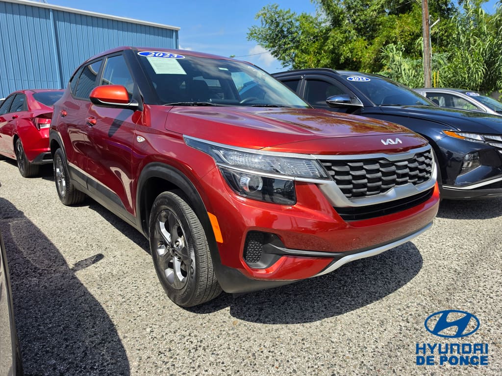 2023 Kia Seltos LX's photo