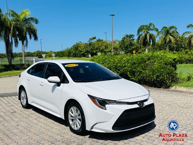 Toyota Corolla 2023 con pagos bajito