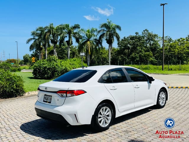 Toyota Corolla 2023 con pagos bajito