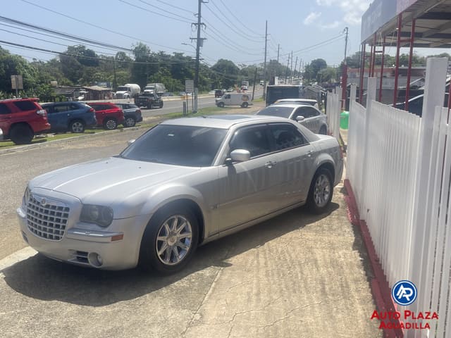 2005 Chrysler 300 300C