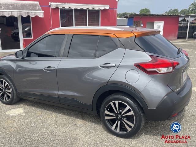 2020 Nissan Kicks SV