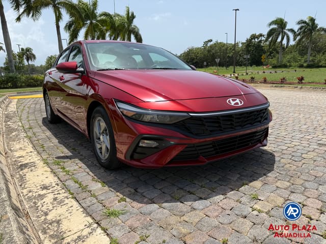 2024 Hyundai Elantra SE