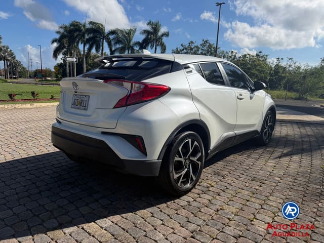 2021 Toyota C-HR LE
