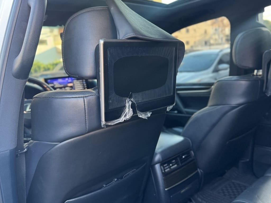Vehicle