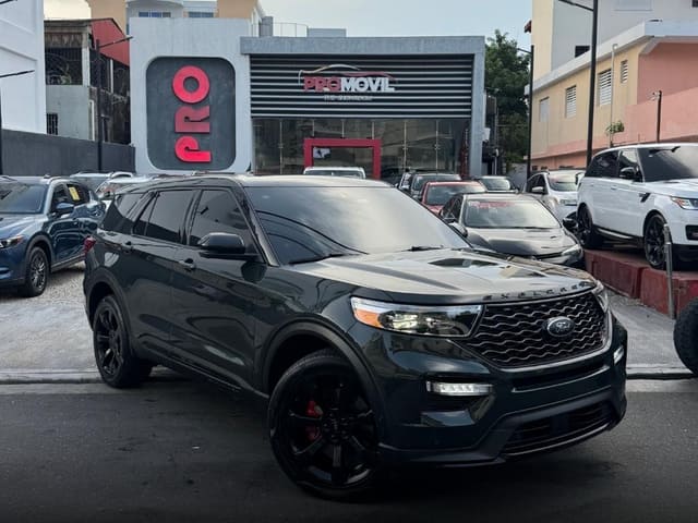 2022 Ford Explorer ST