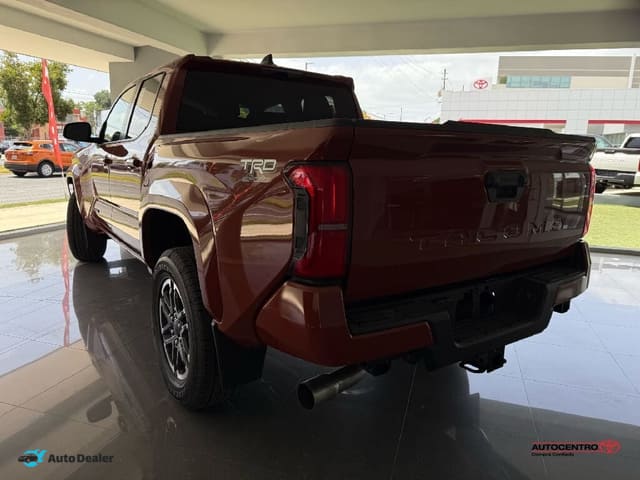 2025 Toyota Tacoma 2WD SR5