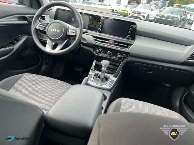 2025 Kia Seltos LX