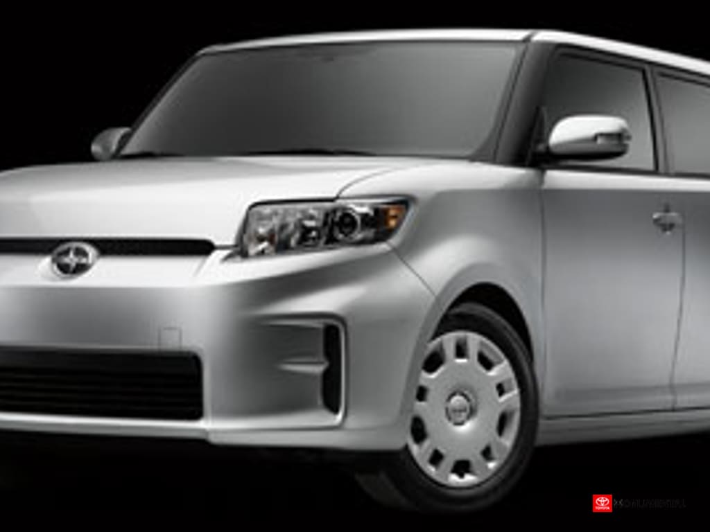 2012 Scion xB's photo