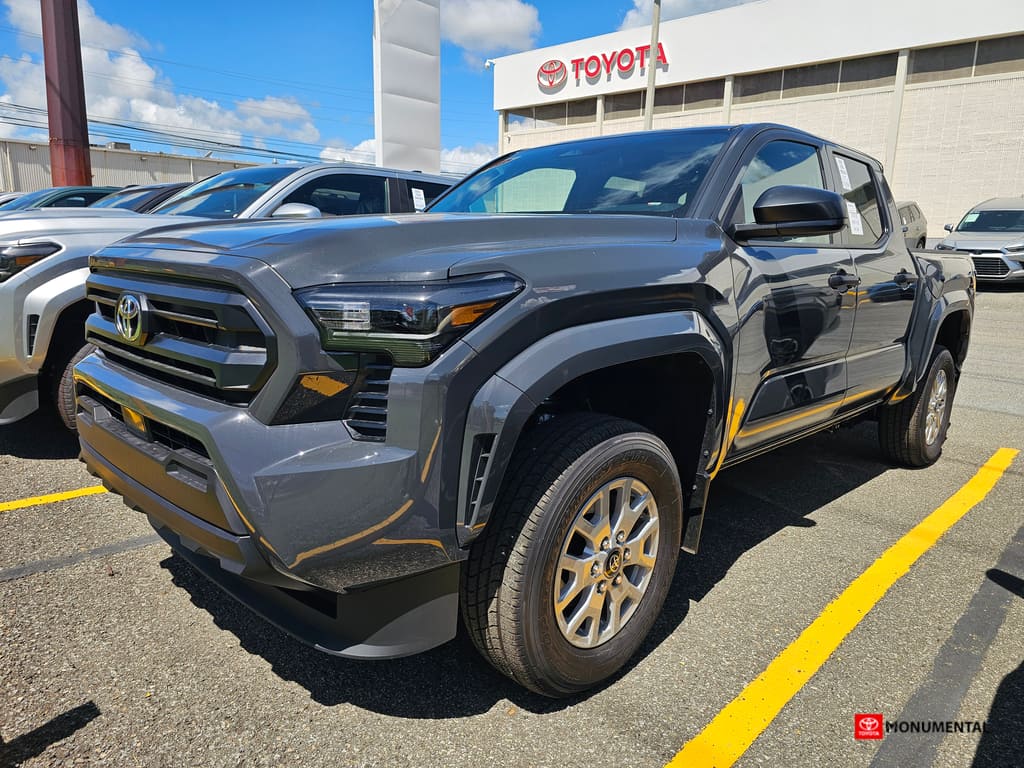 2025 Toyota Tacoma SR's photo