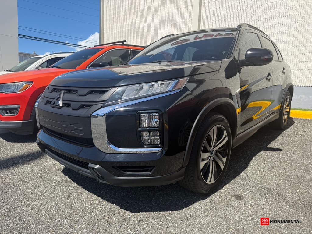 2020 Mitsubishi Outlander Sport SE's photo
