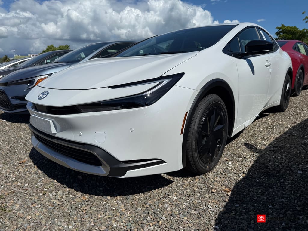 2026 Toyota Prius's photo