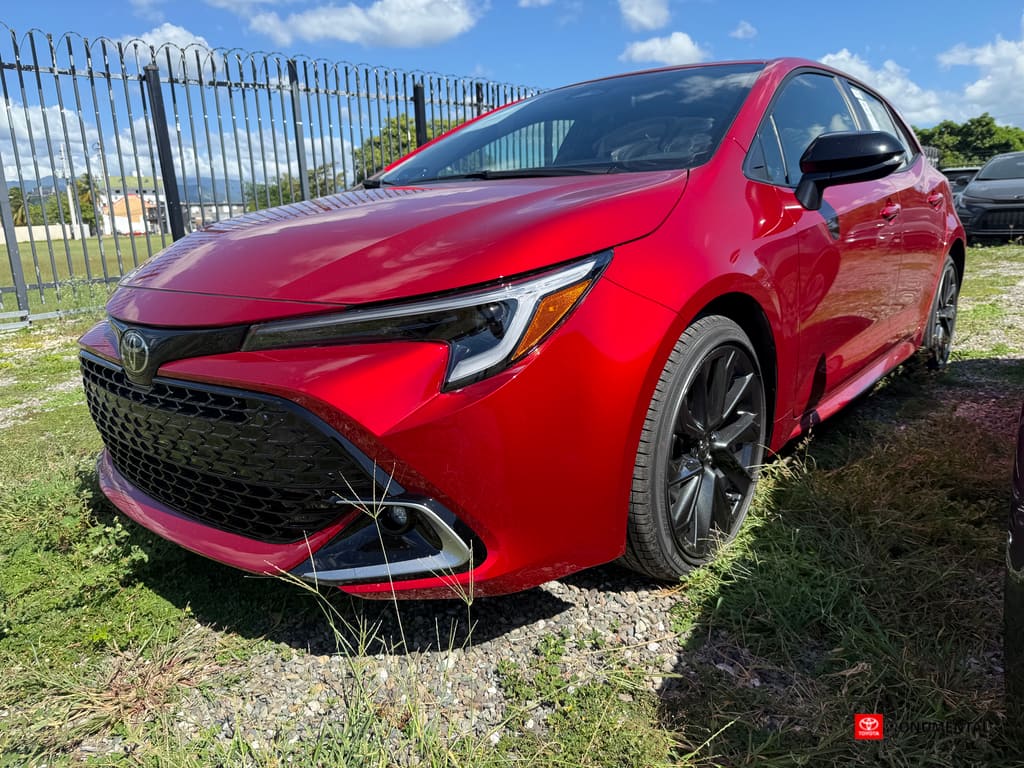 2026 Toyota Corolla Hatchback XSE's photo