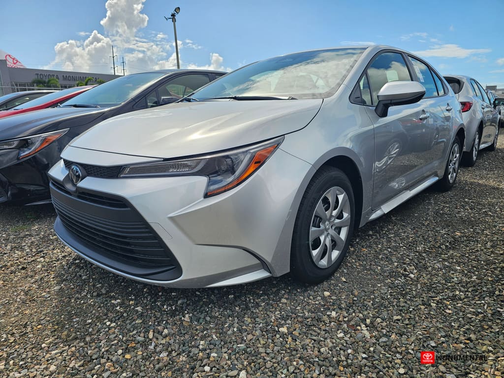 2026 Toyota Corolla LE's photo