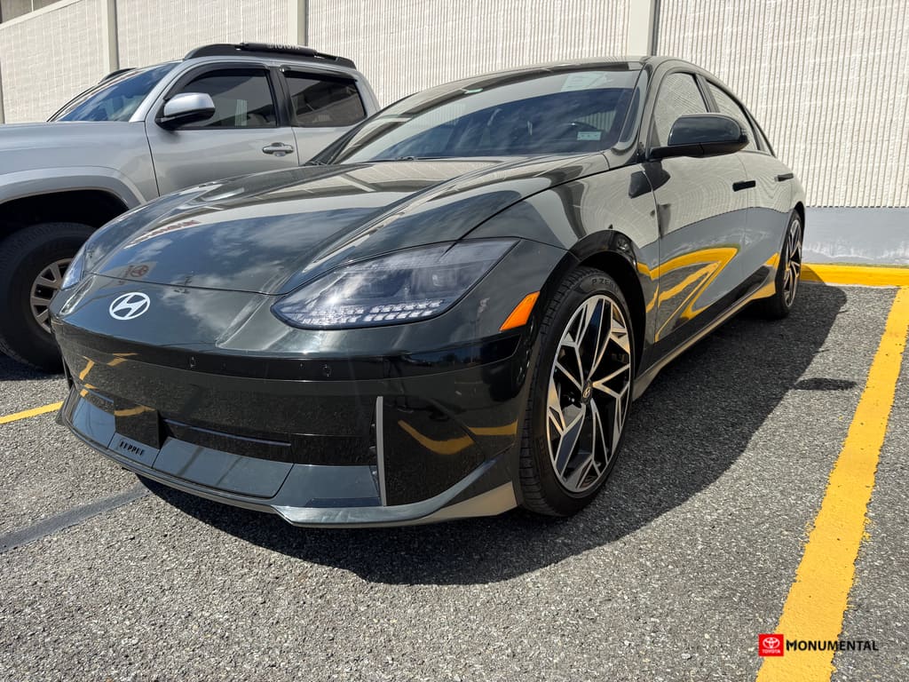 2023 Hyundai IONIQ 6 SEL's photo