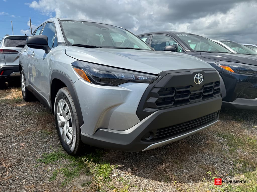 2026 Toyota Corolla Cross L's photo