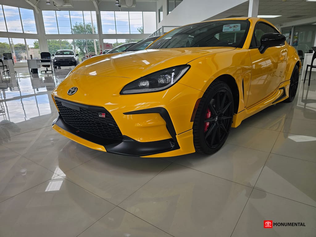 2026 Toyota GR86 GR86 Yuzu Edition 6MT's photo