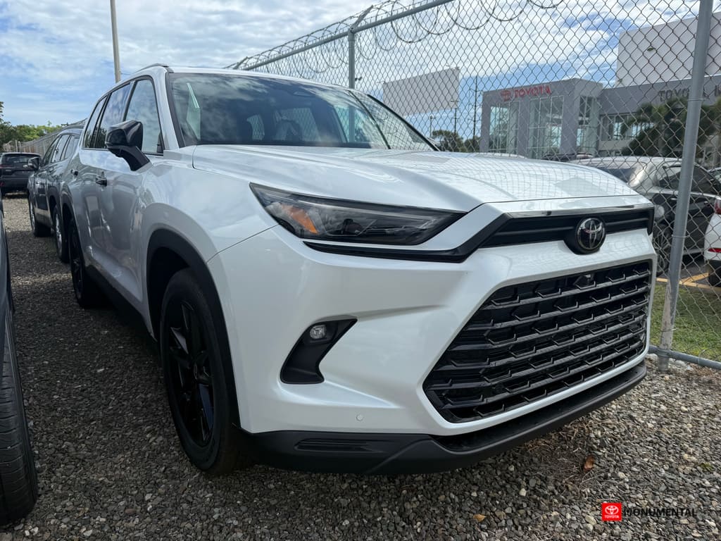 2026 Toyota Grand Highlander's photo