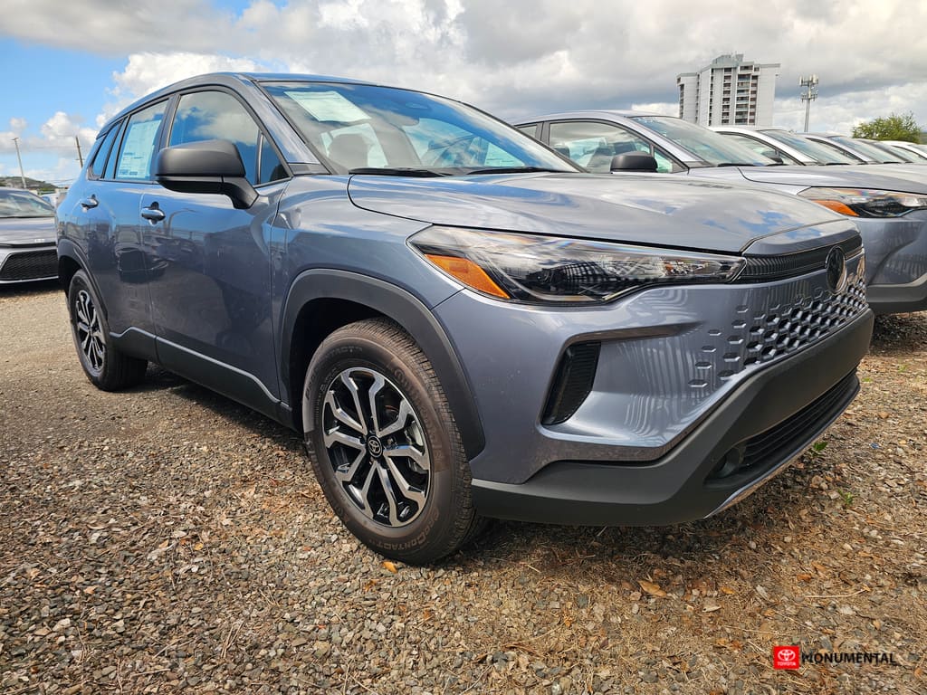 2026 Toyota Corolla Cross Hybrid S AWD's photo