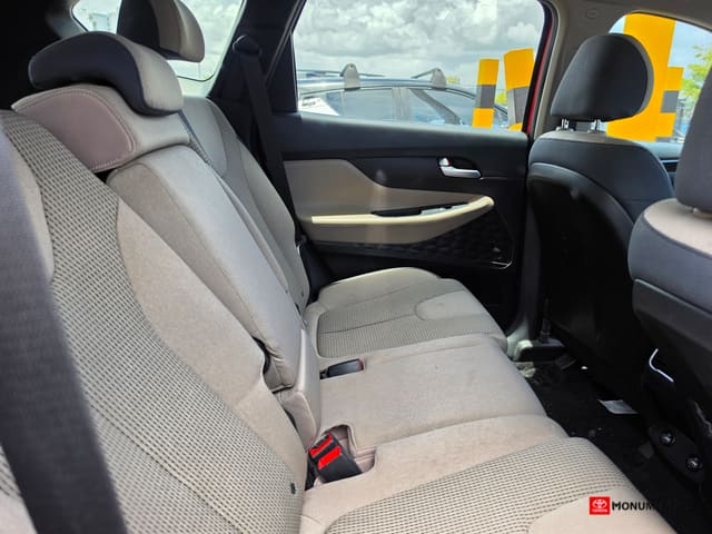 Inventario Usados 73 2023 Hyundai Santa Fe SE