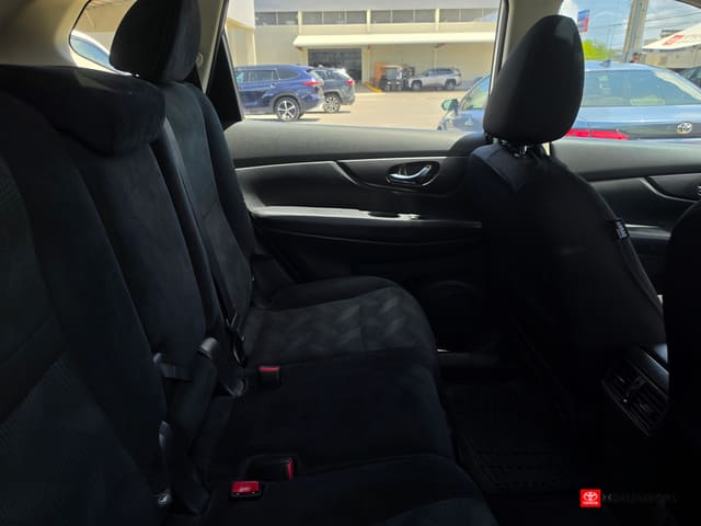 Inventario Usados 8 2016 Nissan Rogue SV