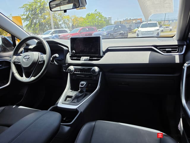 Inventario Usados 49 2024 Toyota RAV4 XLE Premium