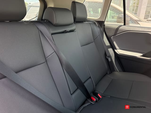 Inventario Nuevos 18 2026 Toyota RAV4 LE