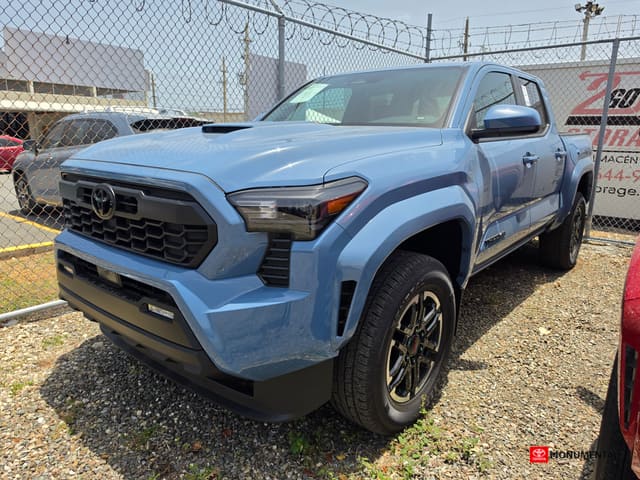 Inicio Nuevo 40 2026 Toyota Tacoma 4WD SR5