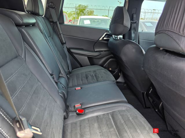 Inventario Usados 8 2022 Mitsubishi Outlander SE
