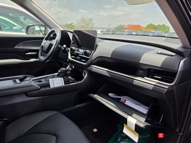 Inventario Nuevos 44 2026 Toyota Grand Highlander LE