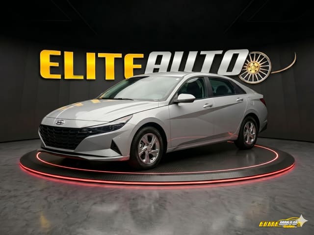 2025 Hyundai Elantra SE