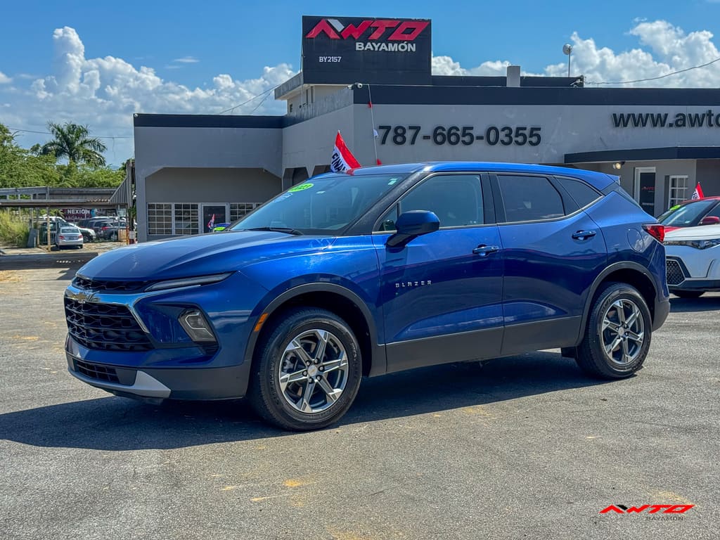 2023 Chevrolet Blazer 2.0T 2LT FWD's photo