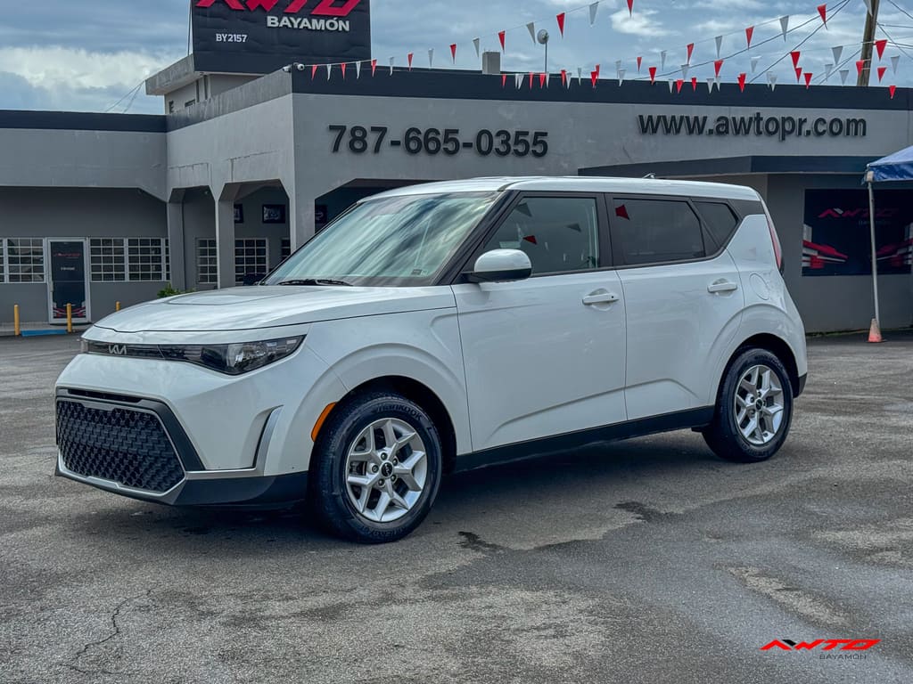 2025 Kia Soul 2.0L LX IVT's photo