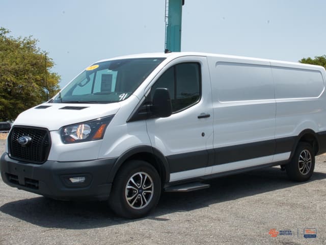 2022 Ford Transit Cargo Van