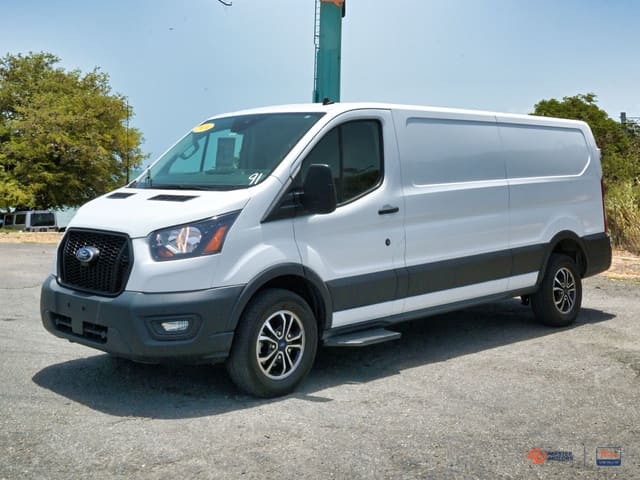 2022 Ford Transit Cargo Van