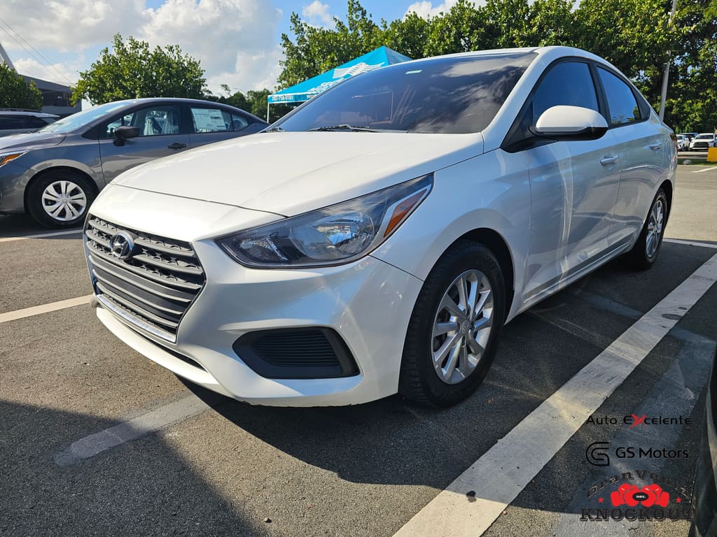 2020 Hyundai Accent SE 4-Door 6-Speed CVT's photo