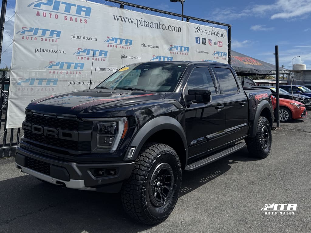 2023 Ford F-150 Raptor 4x4 SuperCrew 5-1/2 Box's photo
