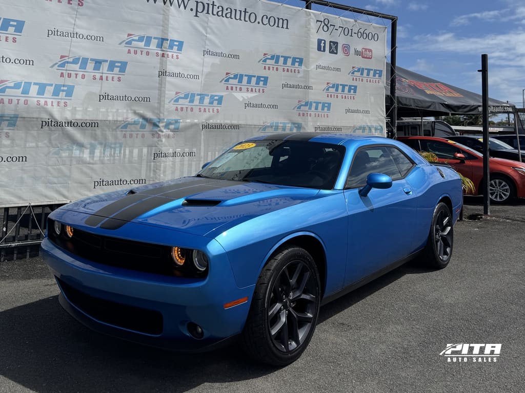 2023 Dodge Challenger SXT Auto's photo