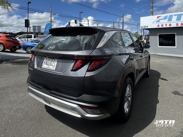 2025 Hyundai Tucson SE