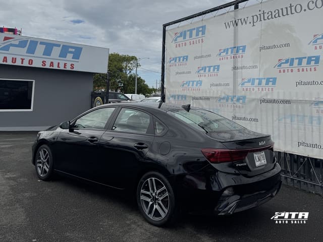 2024 Kia Forte EX