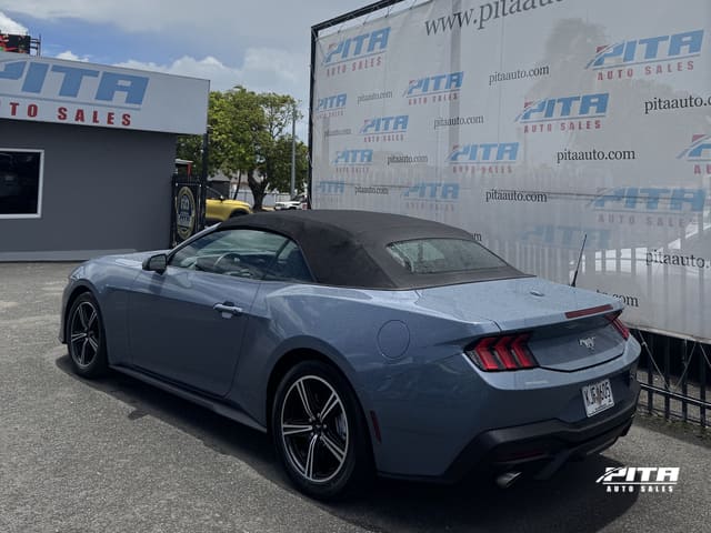 2024 Ford Mustang EcoBoost
