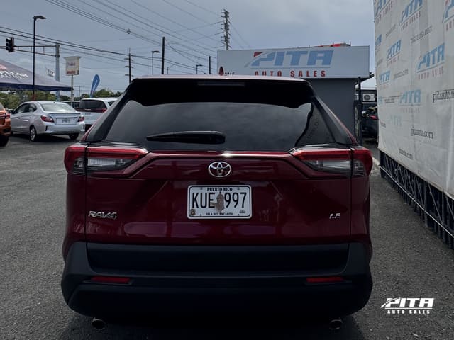 2025 Toyota RAV4 LE