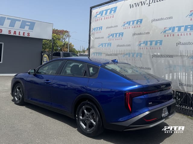 2025 Kia K4 LX