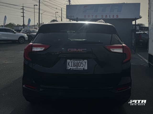 2023 GMC Terrain SLE